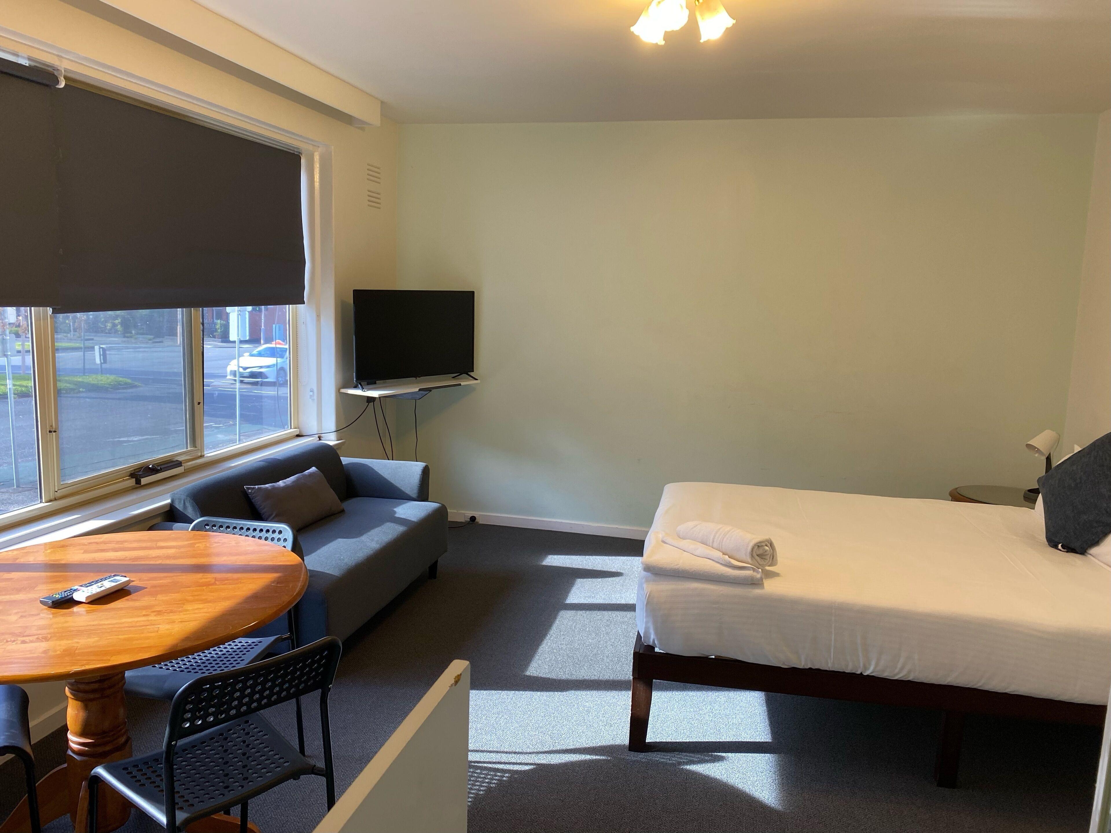 City Edge East Melbourne Apartment Hotel — Photos 1